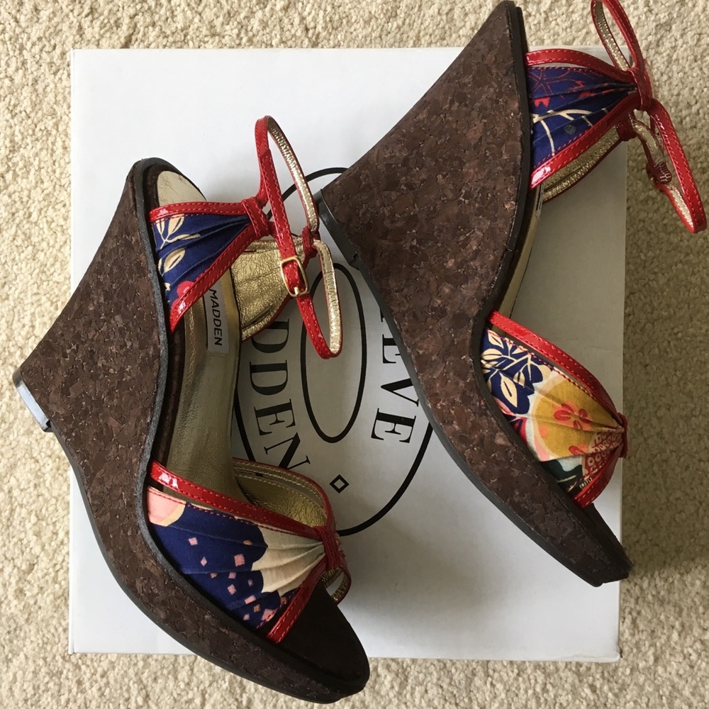 Steve Madden Lynbrook Platform Wedge Sandals